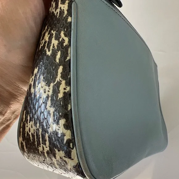 Coach Blue wristlet /small Bag - Picture 10 of 10